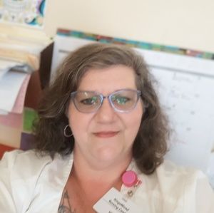 Meet your Posher, Vicky